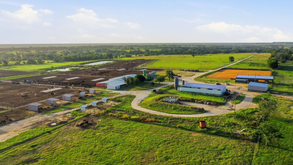 2580 FM 847, Stephenville, TX à vendre - Photo de l’immeuble – Image 2 sur 51