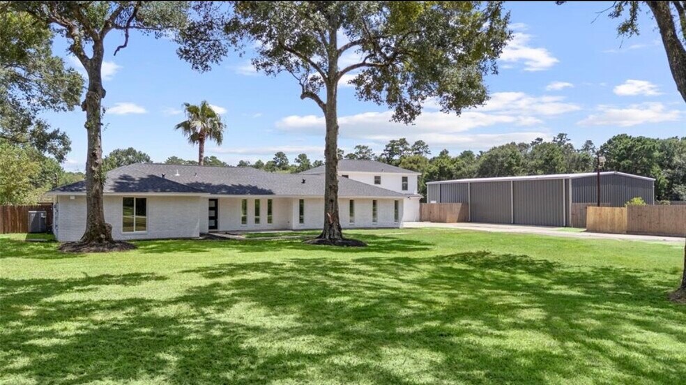12019 Beth Ln, Magnolia, TX à vendre - Photo principale – Image 1 sur 21