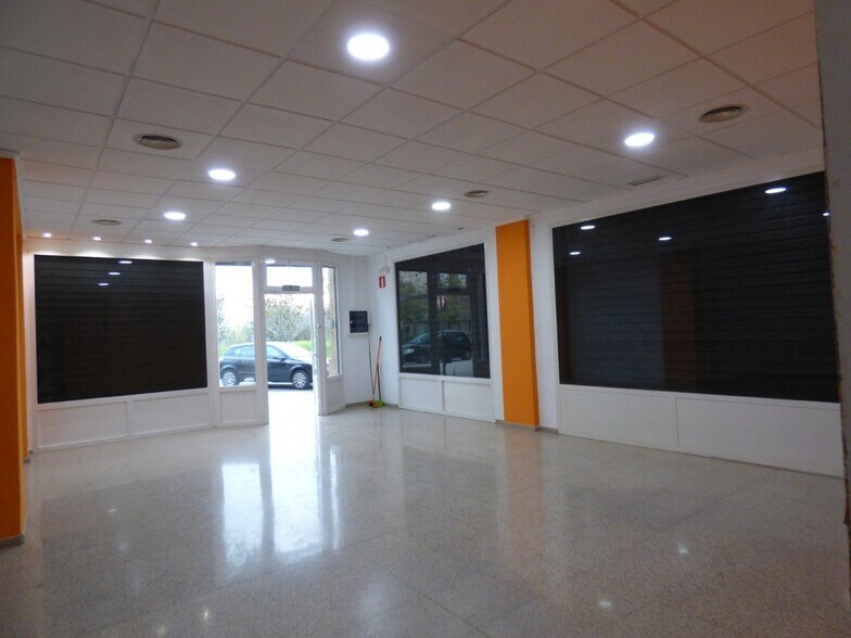 Local commercial dans Elda, Alicante à vendre - Photo intérieure – Image 3 sur 5