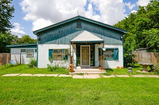 Plus de détails pour 114 E 26th St N, Wichita, KS - Logement à vendre