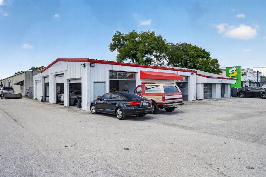 800-806 W Sr 434, Longwood, FL à vendre - Photo de l’immeuble – Image 3 sur 46