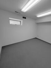 901 S Rogers St, Bloomington, IN à louer Photo intérieure– Image 2 sur 4