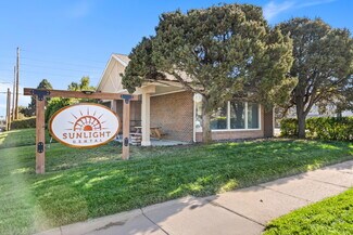 Plus de détails pour 2120 Logan Ave, Cheyenne, WY - Santé à vendre