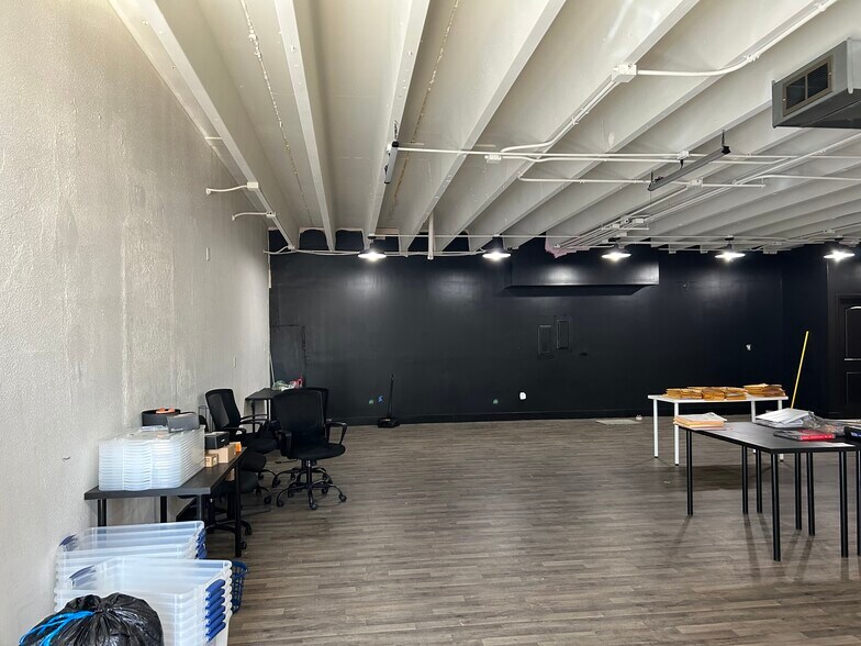 440-448 S Main St, Englewood, OH à louer - Photo de l’immeuble – Image 3 sur 8