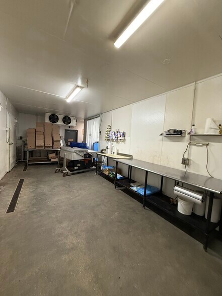 2601 SW 31st Ave, Hallandale Beach, FL à louer - Photo de l’immeuble – Image 3 sur 8