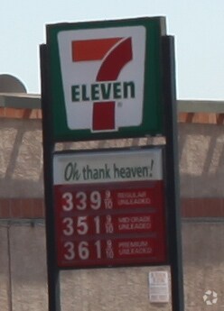 2401 E McDowell Rd, Phoenix, AZ à louer - Photo de l’immeuble – Image 2 sur 8