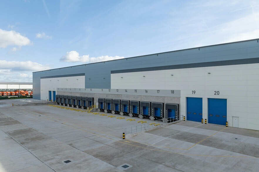 Mathieson Rd, Widnes à louer - Photo de l’immeuble – Image 3 sur 9