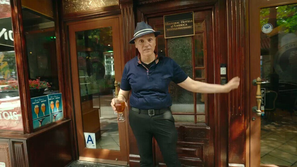 100 Orchard St, New York, NY à vendre - Vidéo sur l’annonce professionnelle – Image 2 sur 15