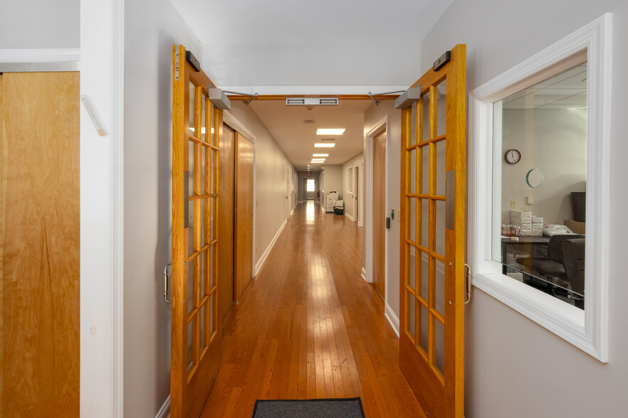 36 Bergen St, Hackensack, NJ à vendre - Photo de l’immeuble – Image 3 sur 73