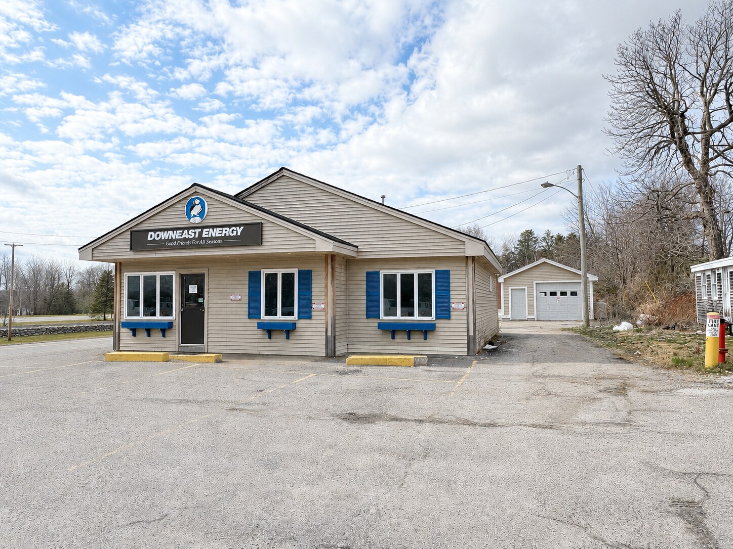 8 Railroad Sq, Yarmouth, ME à louer Photo de l’immeuble– Image 1 sur 5