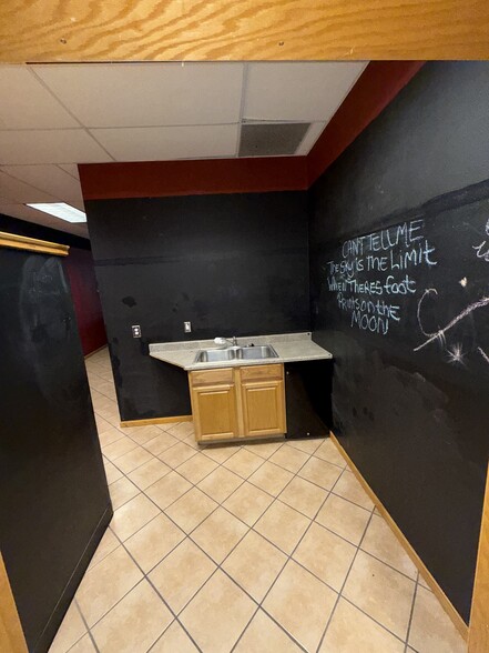 116 East Blvd N, Rapid City, SD à louer - Photo de l’immeuble – Image 2 sur 11