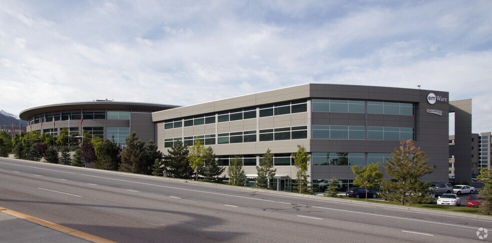 6322 S 3000 E, Salt Lake City, UT à louer - Photo de l’immeuble – Image 2 sur 20