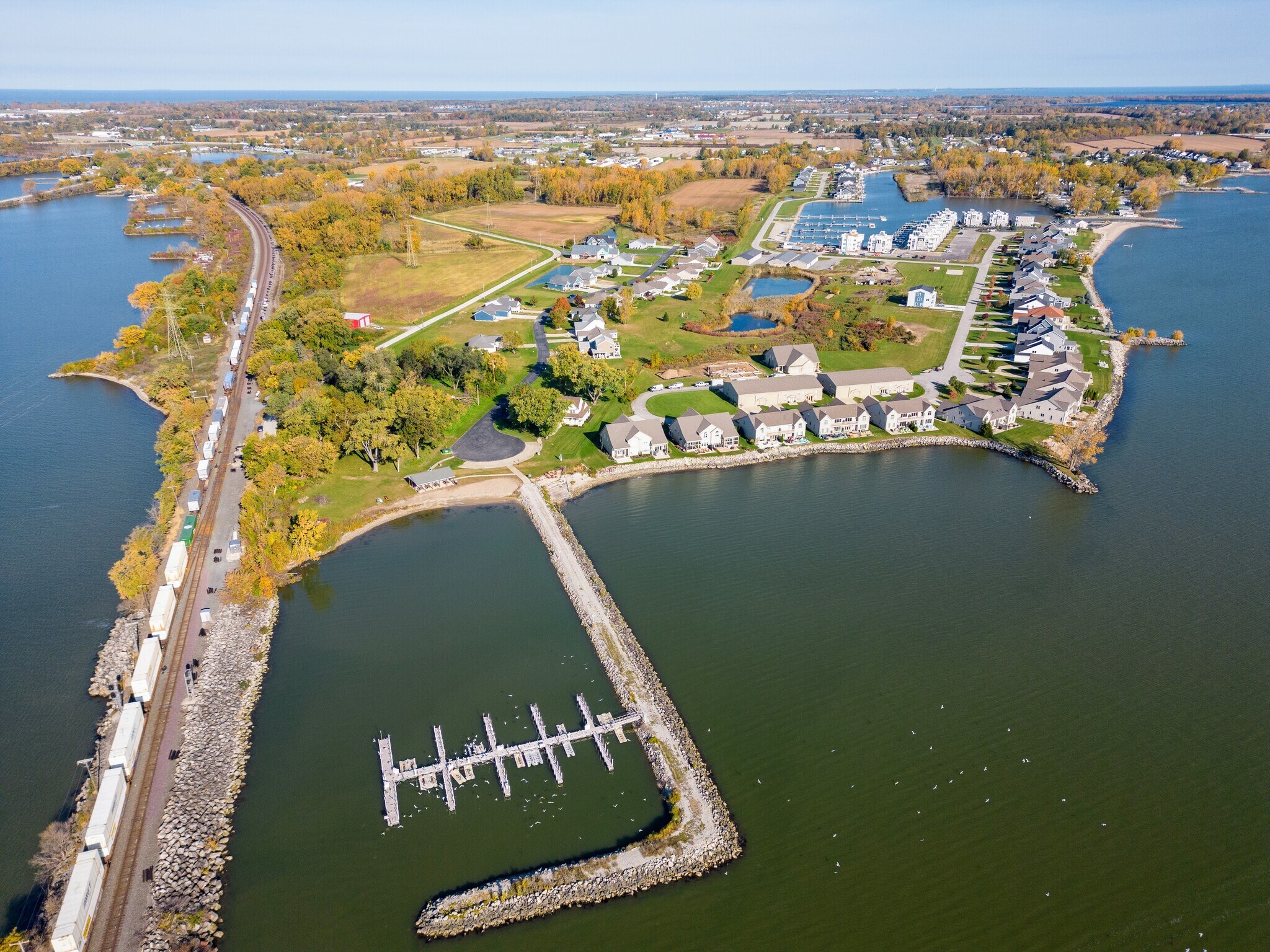 2965 S Danbury Rd, Port Clinton, OH à vendre Aérien– Image 1 sur 46