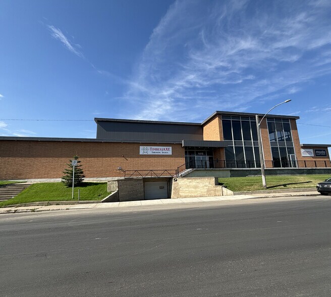 1415 Ontario Av, Saskatoon, SK à louer - Photo de l’immeuble – Image 3 sur 4
