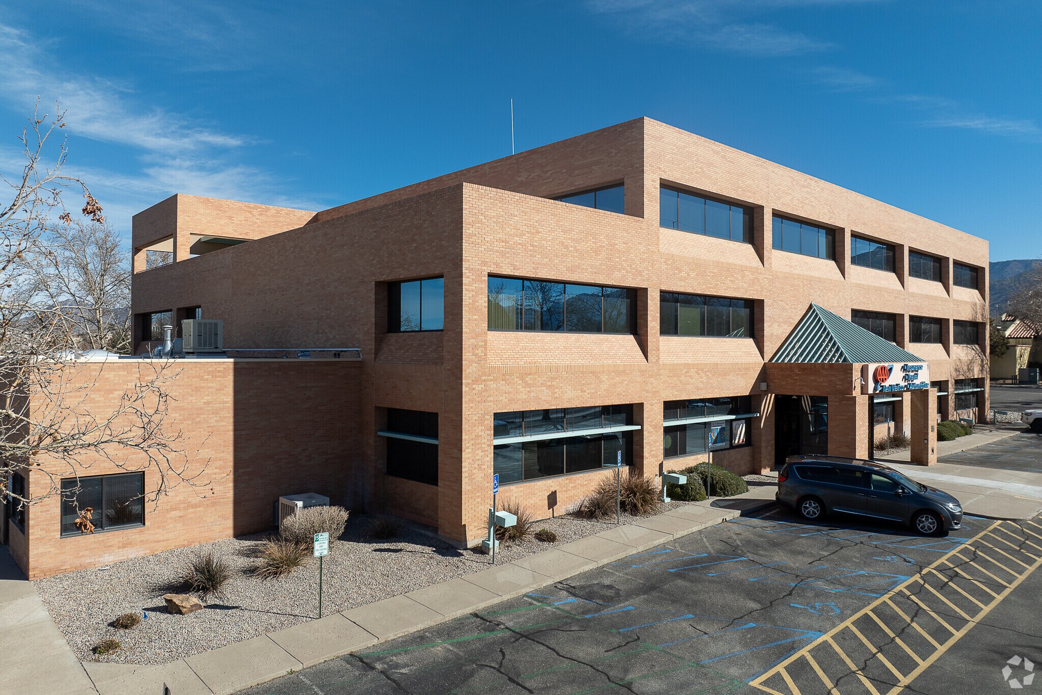10501 Montgomery Blvd NE, Albuquerque, NM à louer Photo principale– Image 1 sur 15