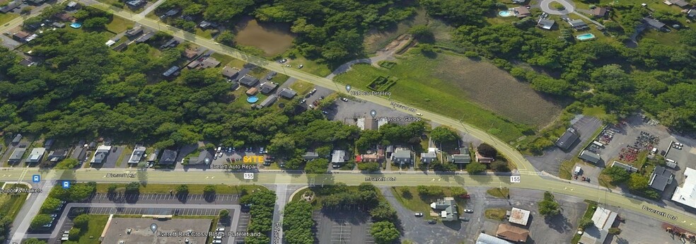 34, 36 and 44 Everett Road For Sale portefeuille de 2 biens à vendre sur LoopNet.fr - Photo de l’immeuble – Image 2 sur 3