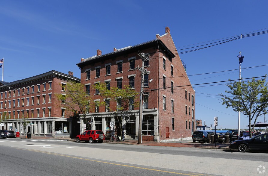 136 Commercial St, Portland, ME à louer - Photo de l’immeuble – Image 2 sur 10