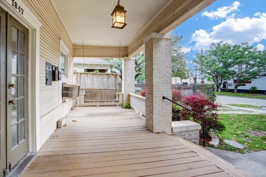 1847 Harvard St, Houston, TX à vendre - Photo de l’immeuble – Image 2 sur 12