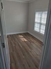 120 Renaissance Cir, Mauldin, SC à louer Photo de l’immeuble– Image 2 sur 2