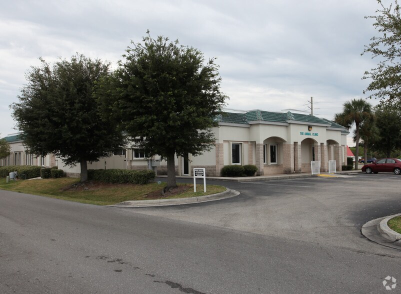3300 Tamiami Trl, Port Charlotte, FL à louer - Photo de l’immeuble – Image 2 sur 9