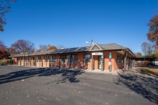 Plus de détails pour 2 South End Bridge Cir, Agawam, MA - Bureau, Industriel/Logistique à louer