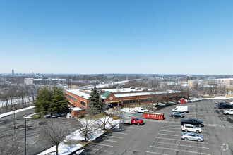 1 Empire Dr, Rensselaer, NY - VUE AÉRIENNE  vue de carte - Image1