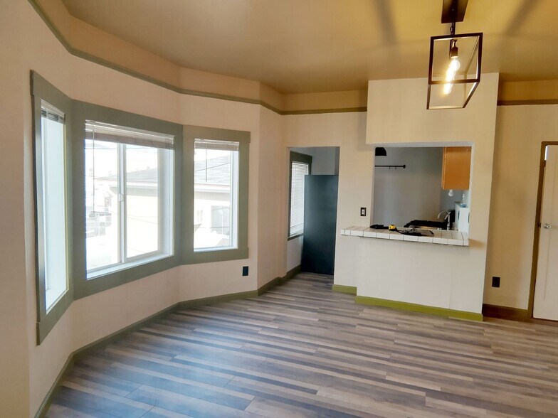 702 W 30th St, Los Angeles, CA à vendre - Photo de l’immeuble – Image 3 sur 8