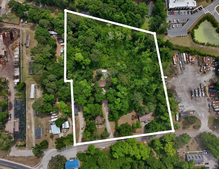 17 Old Jericho Rd, Beaufort, SC à vendre - Photo de l’immeuble – Image 2 sur 6