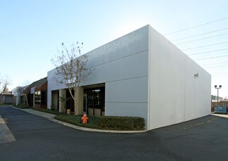 Plus de détails pour 1580 N Batavia St, Orange, CA - Local d'activités à louer