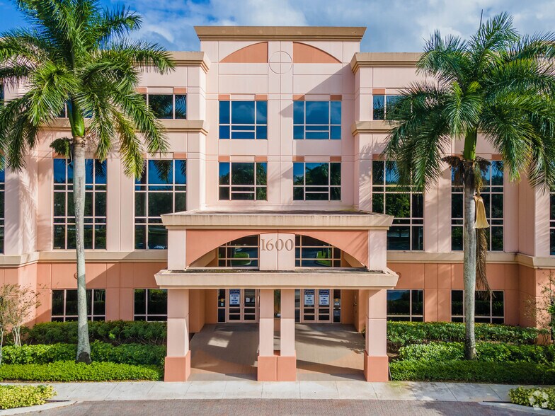 1600 Sawgrass Corporate Pky, Sunrise, FL à louer - Photo de l’immeuble – Image 1 sur 4
