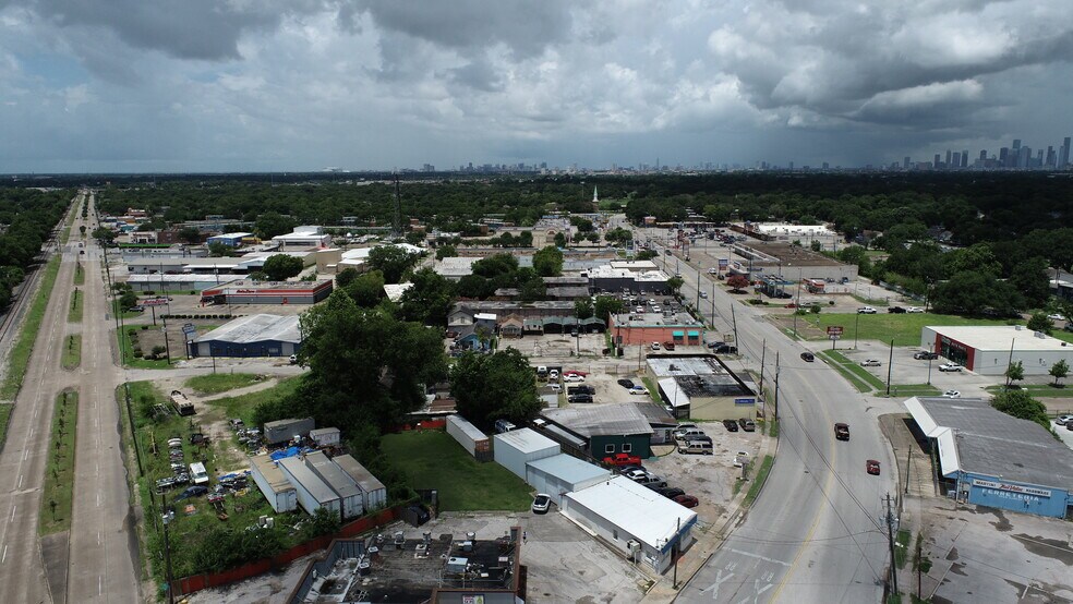 7156 Lawndale St, Houston, TX à vendre - Photo de l’immeuble – Image 3 sur 20