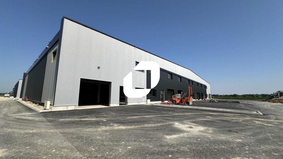Local d'activités dans Fegersheim à vendre - Photo de l’immeuble – Image 1 sur 9