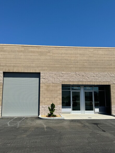35 Enterprise Way, Dayton, NV à louer - Photo de l’immeuble – Image 2 sur 8