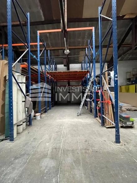 Local d’activités dans Champigny-sur-Marne à louer - Photo intérieure – Image 2 sur 14