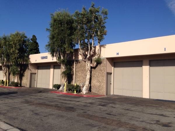12862 Garden Grove Blvd, Garden Grove, CA à louer Photo de l’immeuble– Image 1 sur 2