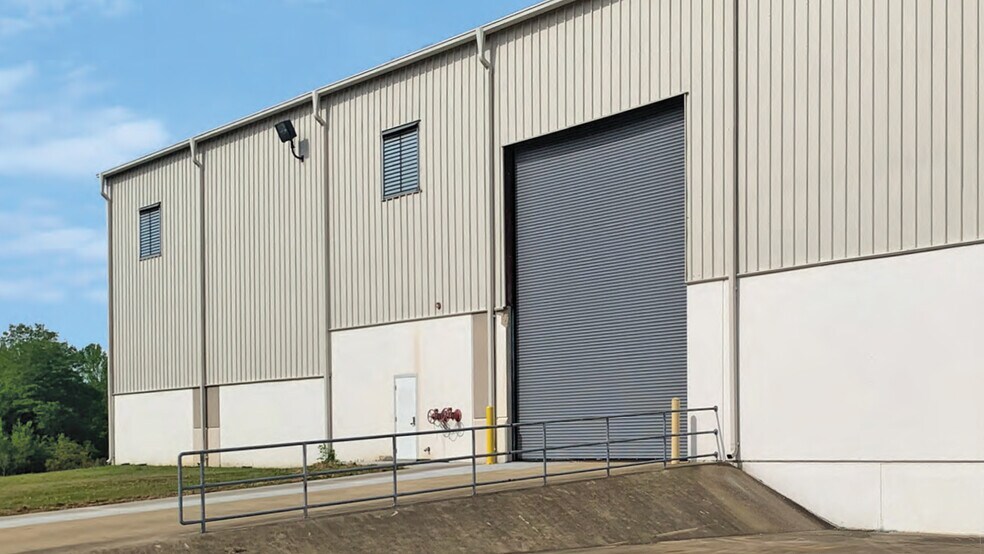 3015 Tecumseh Rd, Corinth, MS à louer - Photo de l’immeuble – Image 3 sur 5