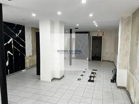 Plus de détails pour Local commercial à louer