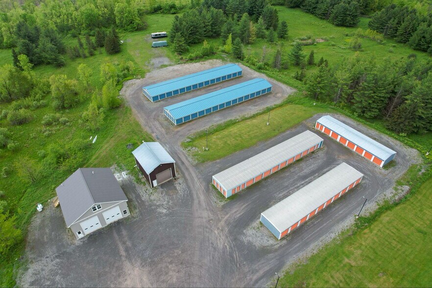 7289 US Highway 11, Potsdam, NY à vendre - Photo principale – Image 1 sur 13