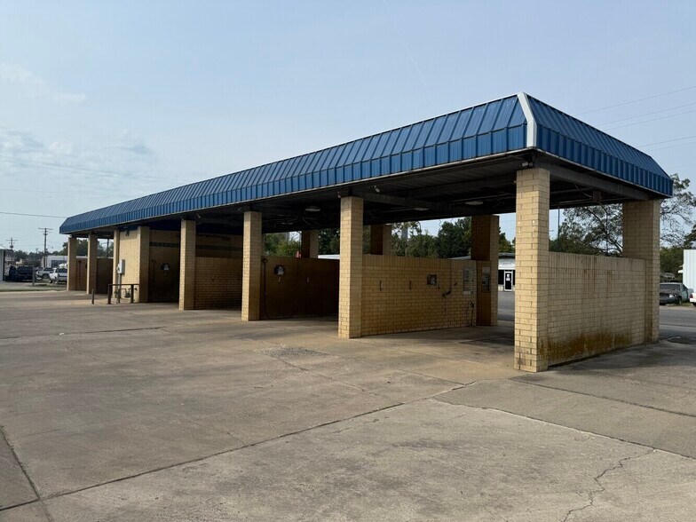 604 N Main St, Stuttgart, AR à vendre - Photo de l’immeuble – Image 2 sur 16