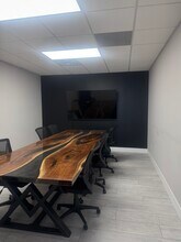 9720-9756 Park Dr, Omaha, NE à louer Photo intérieure– Image 2 sur 3