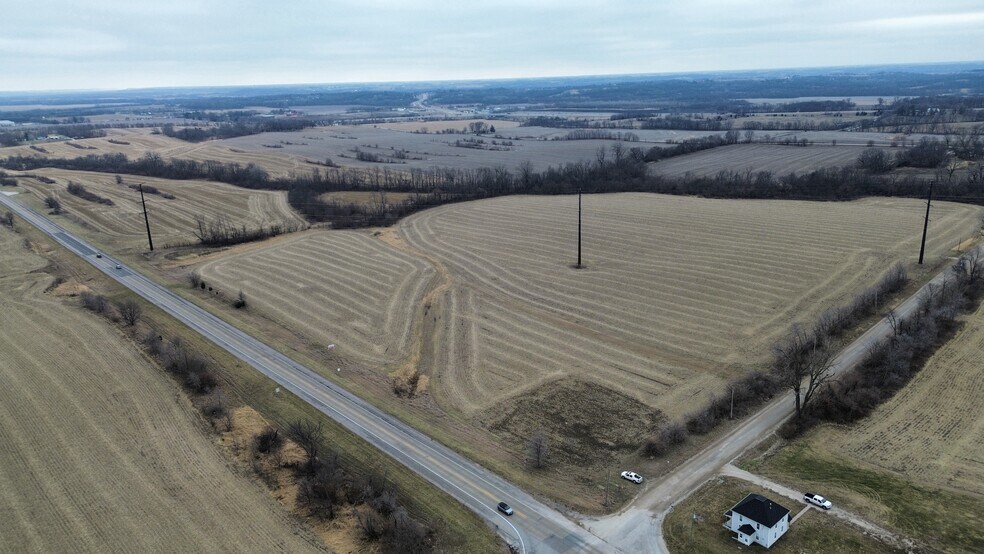 3600 - 4500 E Army Post rd, Des Moines, IA à louer - Photo de l’immeuble – Image 1 sur 8