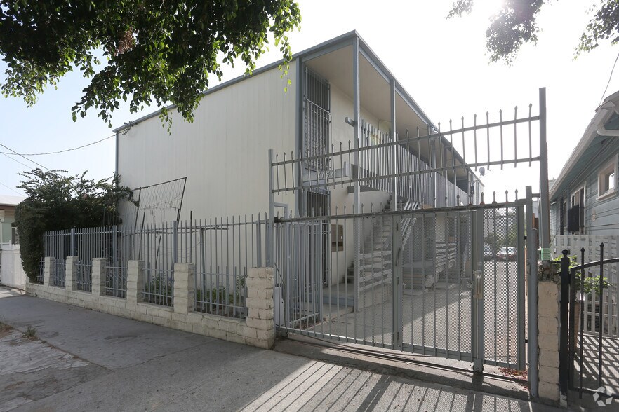 1146 S Berendo St, Los Angeles, CA à vendre - Photo principale – Image 1 sur 8