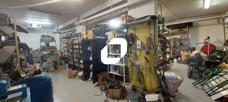 Local d’activités dans Saint-Denis à louer - Photo intérieure – Image 3 sur 13