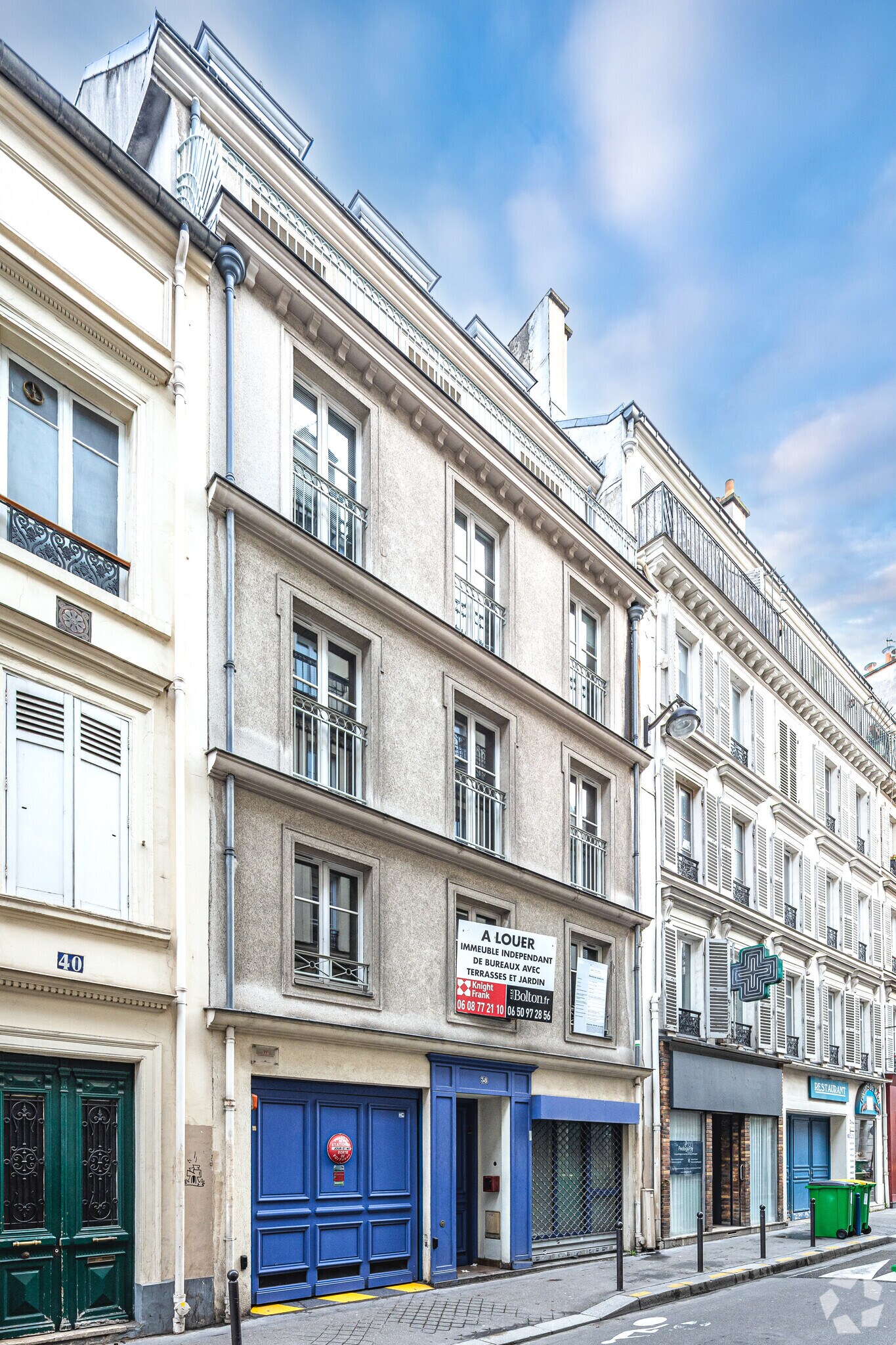 38 Rue La Condamine, Paris à vendre Photo de l’immeuble– Image 1 sur 1