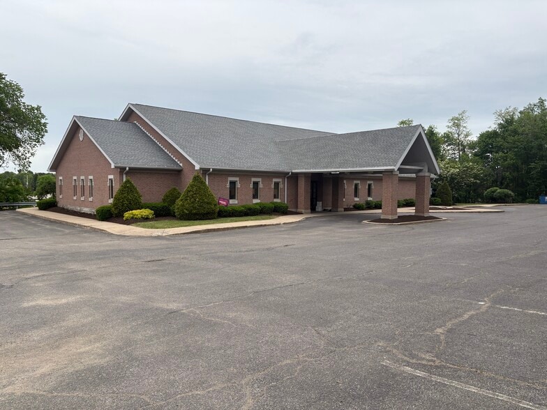 3452 Brodhead Rd, Monaca, PA à louer - Photo de l’immeuble – Image 1 sur 22