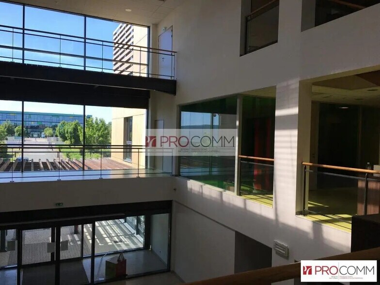 Bureau dans Chartres à louer - Photo de l’immeuble – Image 2 sur 6