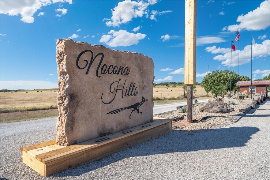 102 Comanche Trl, Nocona, TX à vendre - Photo de l’enseigne sur pylône – Image 2 sur 11