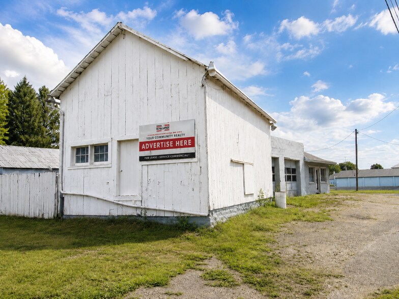 406 N Main St, Utica, OH à vendre - Photo de l’immeuble – Image 2 sur 3