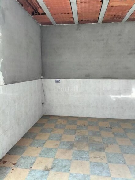 View Photo