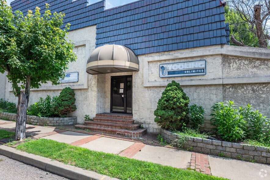 252-260 S College St, Washington, PA à vendre - Photo de l’immeuble – Image 2 sur 7